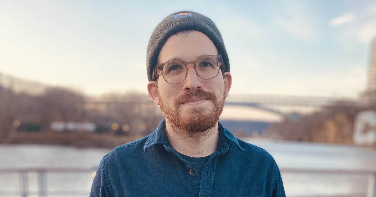 Ugens nyheder: Fra AI-begejstring til fiktive kilder